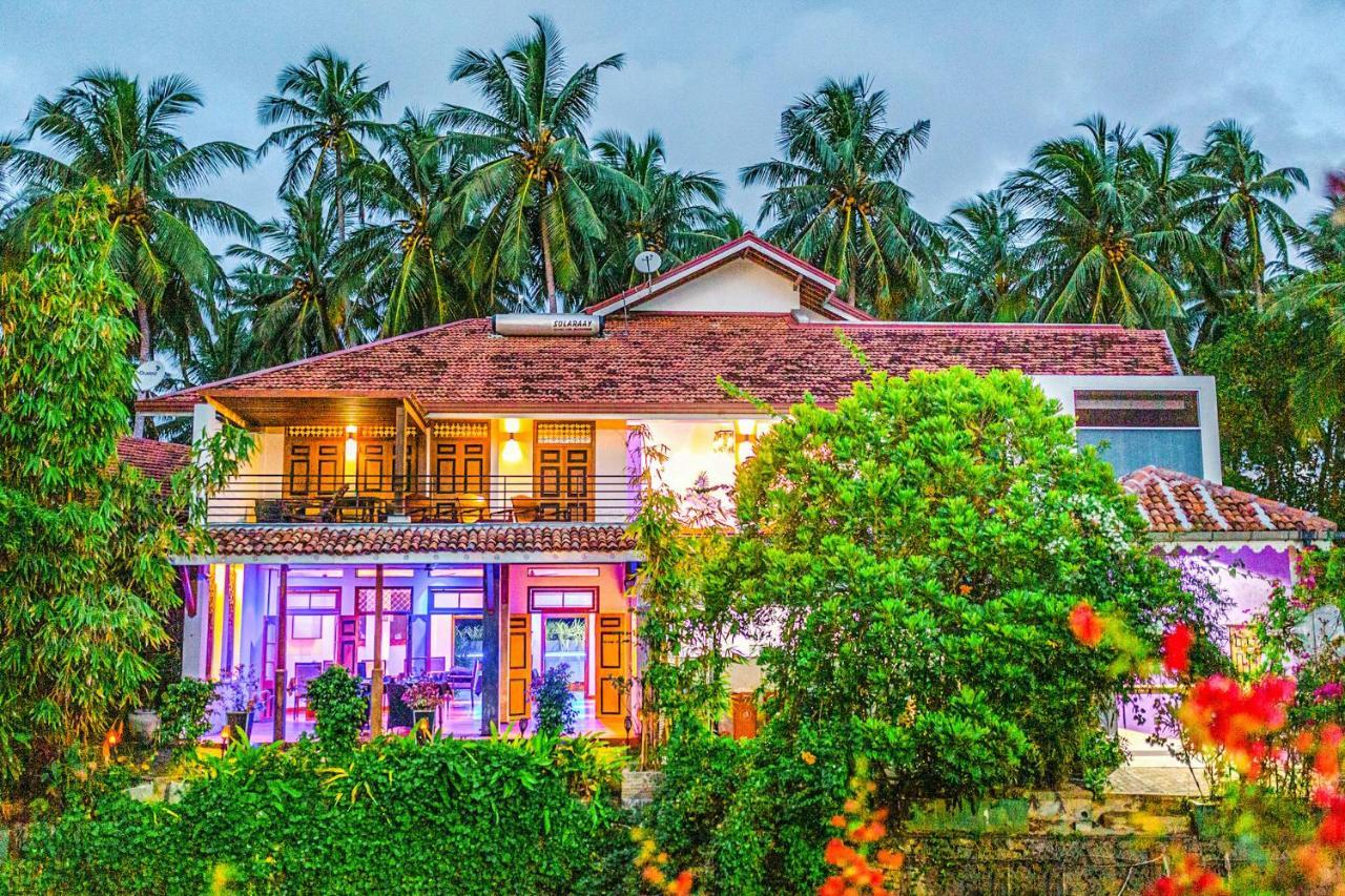 Waterland Hotel Negombo Eksteriør billede
