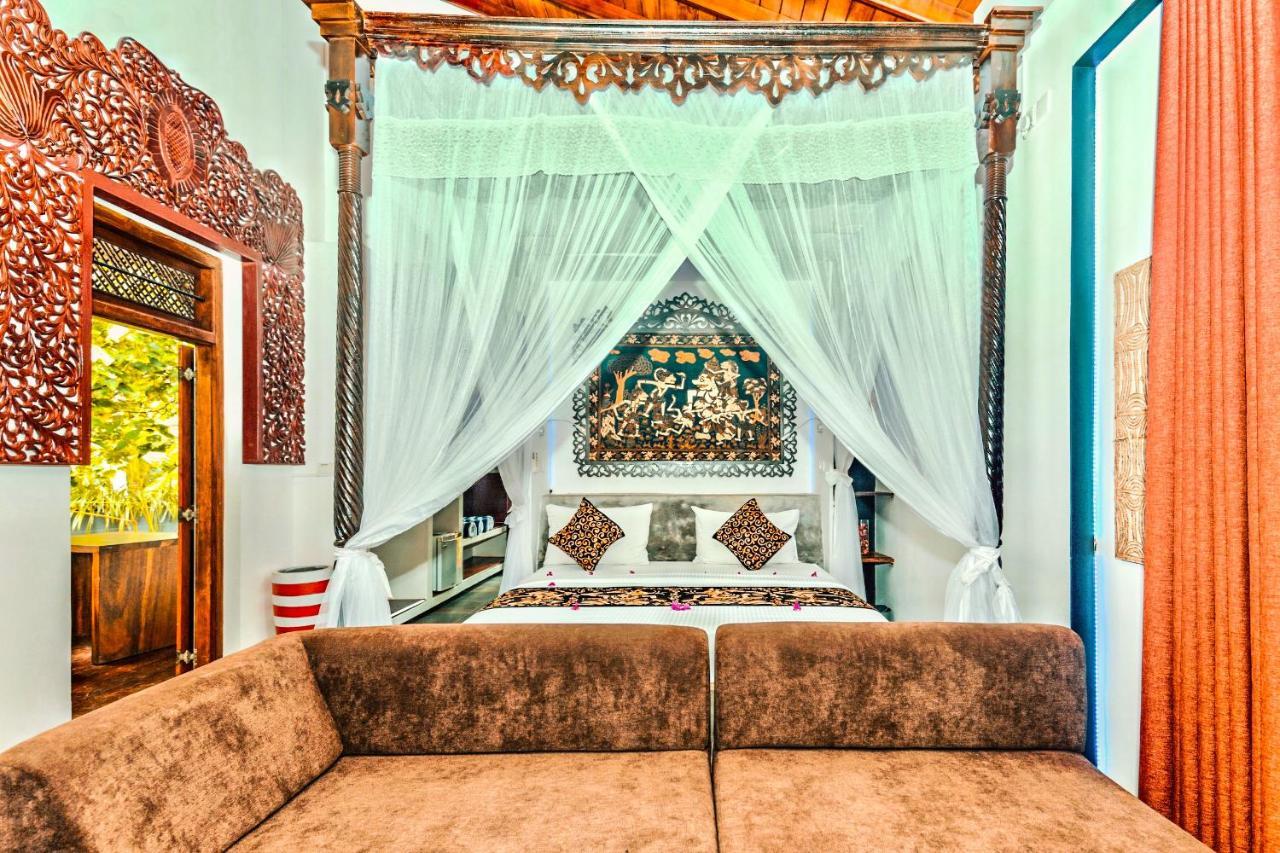 Waterland Hotel Negombo Eksteriør billede
