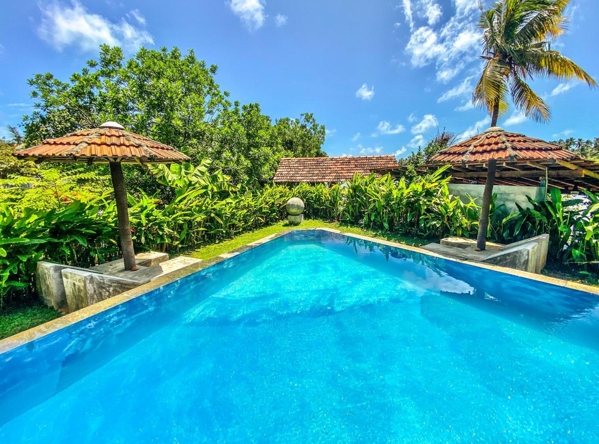 Waterland Hotel Negombo Eksteriør billede